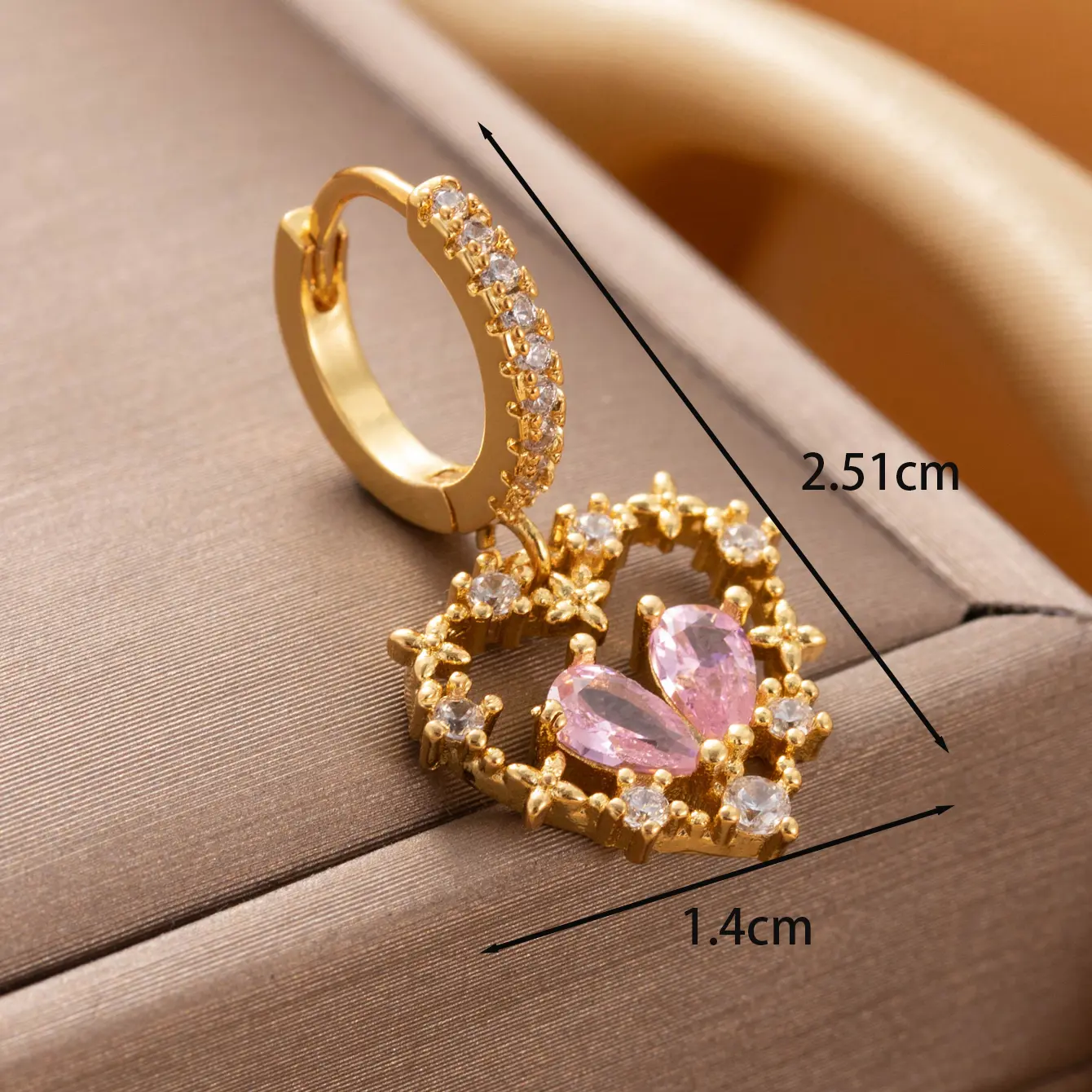 1 Piece Simple Series Classic Heart Copper  Gold Color Zircon Women's Dangle Earrings 